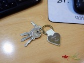 Llavero corazón grabado a láser con nombres y fecha (+1,85€)