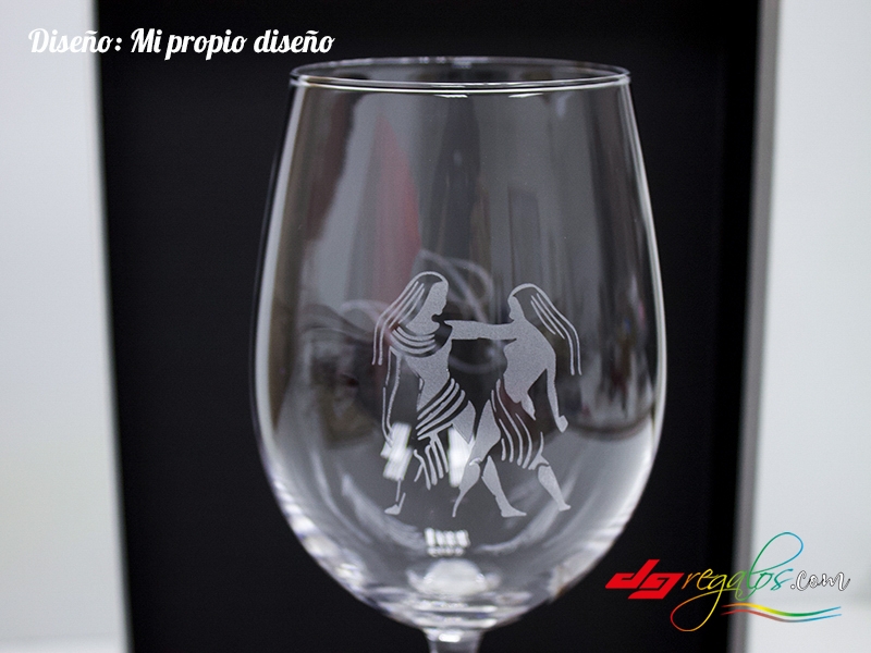 Copa de Vino Personalizada – Multigrabados