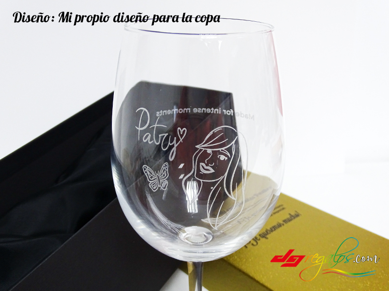 cristalgrabado.es. Vasos y copas grabadas láser on X: Pareja copas de vino  cristal personalizados mediante grabado láser. Pareja copas de vino  personalizado con motivo boda. Pareja copas de vino personalizado con  dedicatoria.